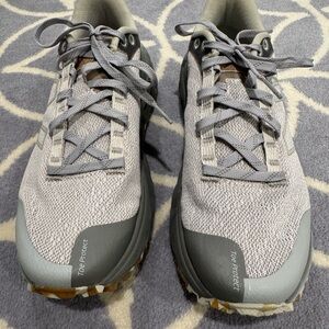 New Balance Fresh Foam Trail Running Shoes – Women’s Size 9